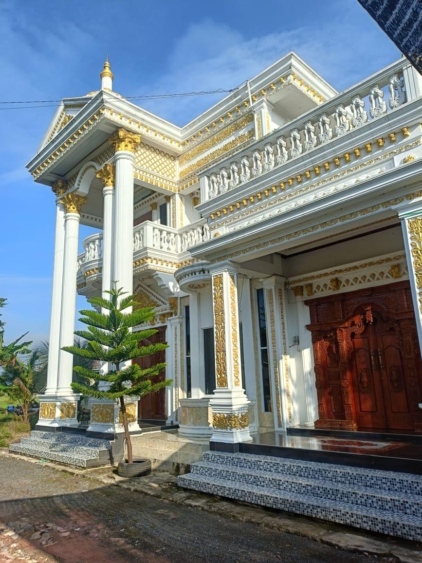 Rumah Mewah Dijual Dua Lantai di Amuntai Selatan