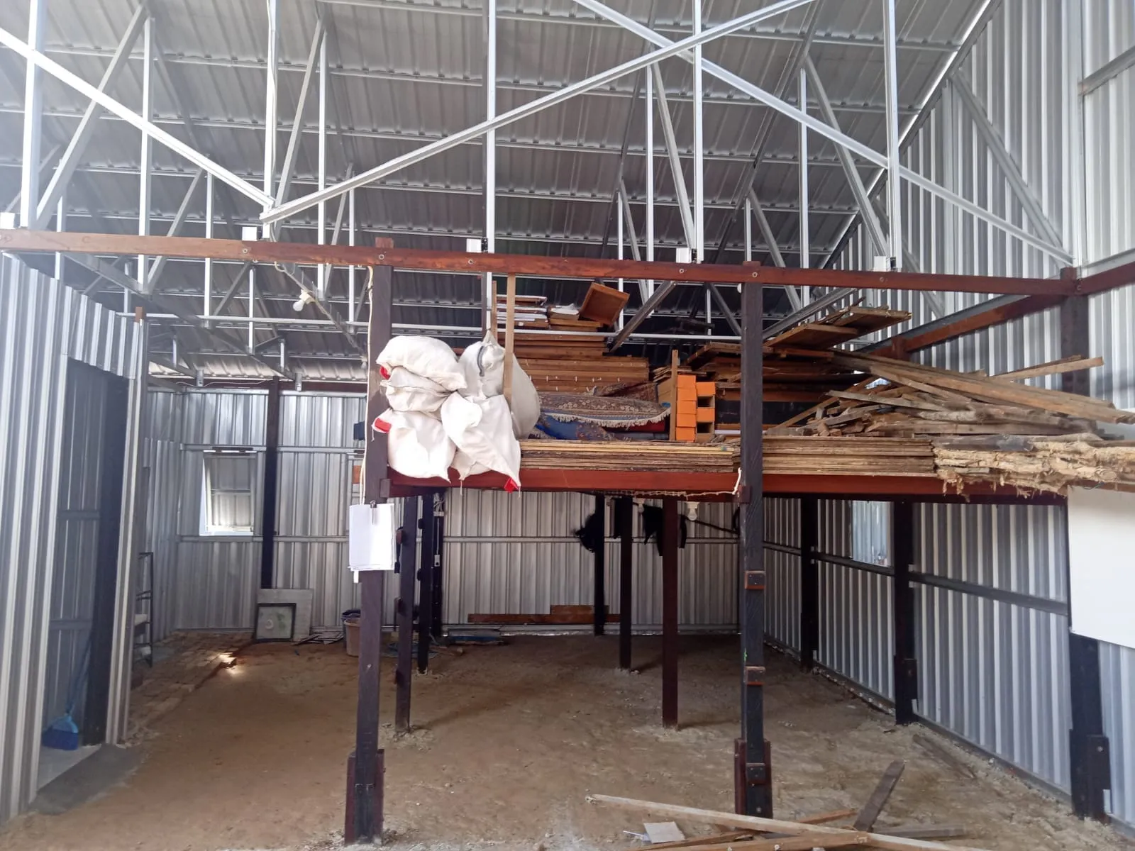 Gudang Dijual 180 m² di Jl. Mayjen Sutoyo S, Banjarmasin 12