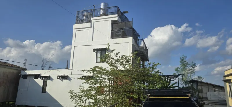 Rumah Dijual Tiga Lantai di Manarap, Kertak Hanyar 2