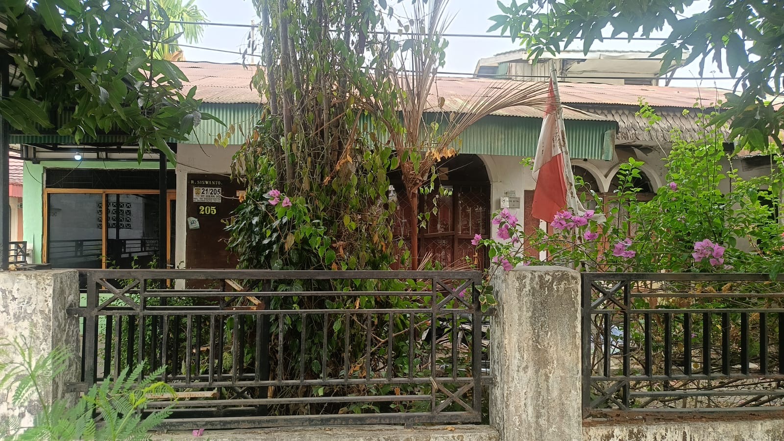 Rumah Klasik 2 Kamar Dijual di Banjarbaru 4