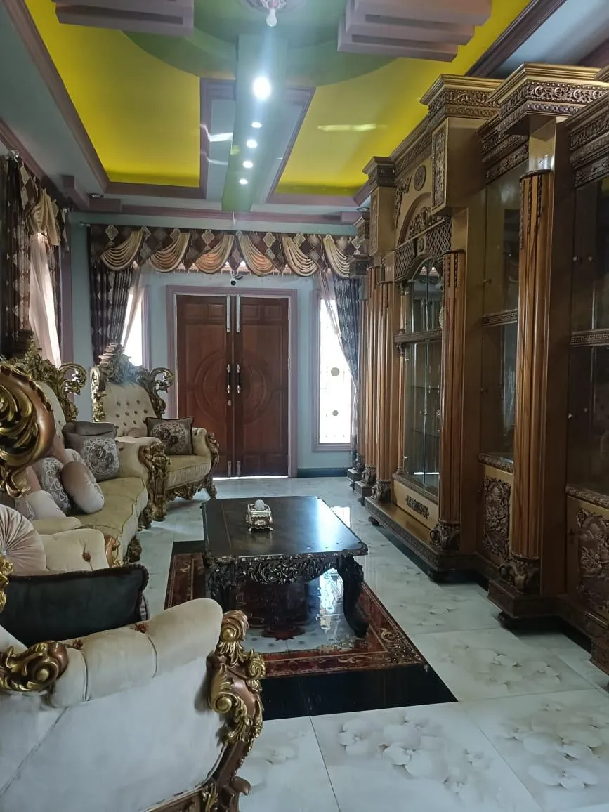 Rumah Mewah Dijual Dua Lantai di Amuntai Selatan 6